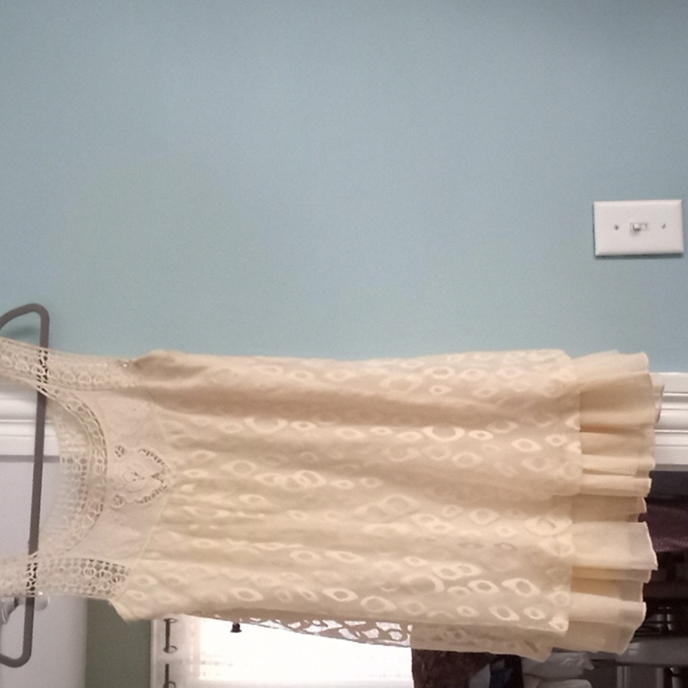 Millau lace dress